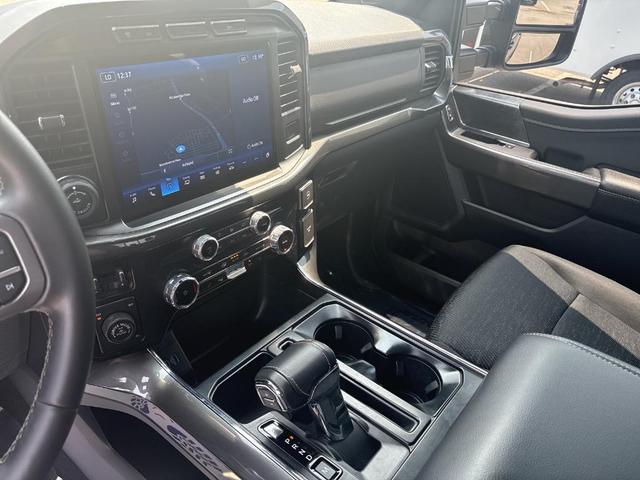 Photo of 2023 Black Metallic Ford F-150