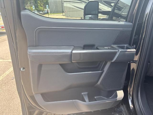 Photo of 2023 Black Metallic Ford F-150