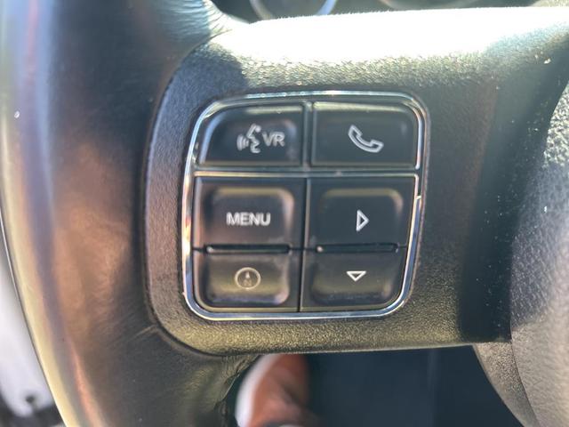 Photo of 2017 Bright White Clearcoat Jeep Wrangler Unlimited