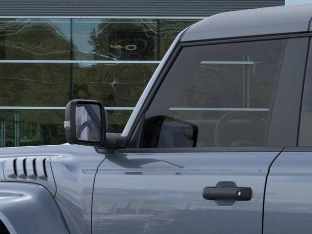 Photo of 2025 Azure Gray Metallic Ford Bronco