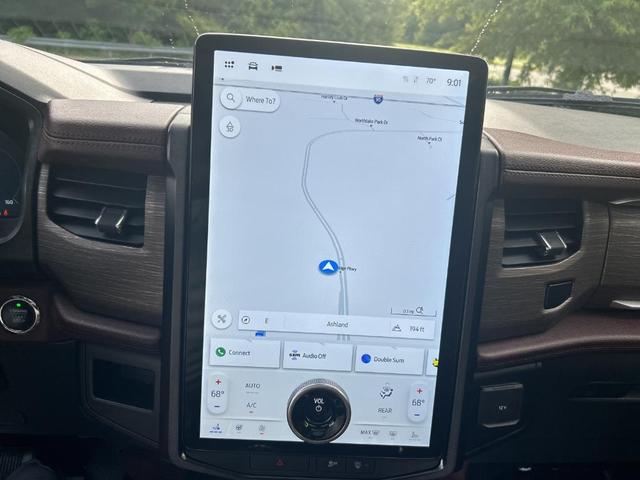 Photo of 2022 Agate Black Metallic Ford Expedition Max