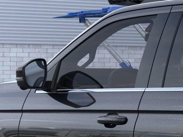 Photo of 2025 Black Ford Expedition Max