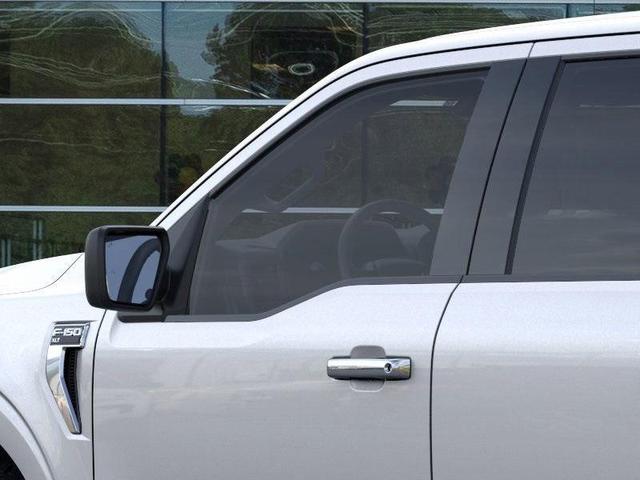Photo of 2025 Silver Metallic Ford F-150