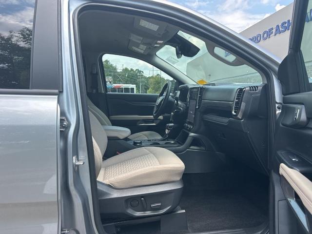 Photo of 2024 Iconic Silver Metallic Ford Ranger