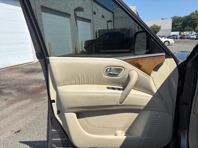 Photo of 2014 Smoky Quartz INFINITI QX80