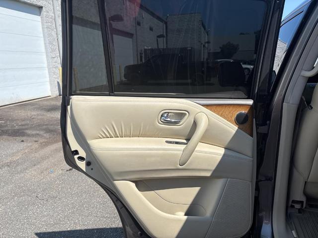 Photo of 2014 Smoky Quartz INFINITI QX80