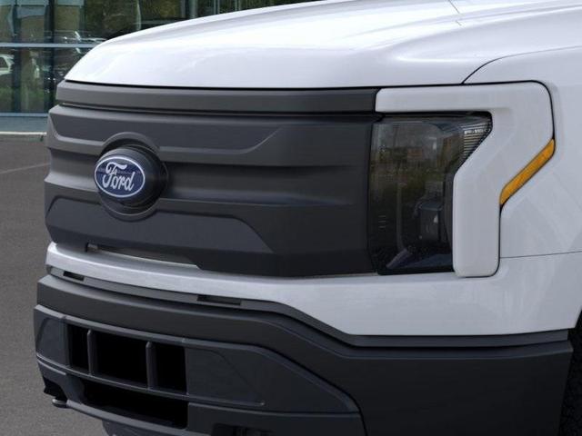 Photo of 2024 Oxford White Ford F-150 Lightning