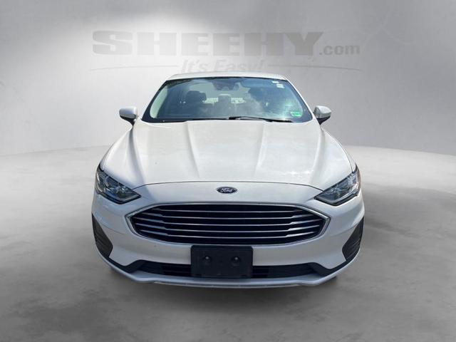 Photo of 2020 White Platinum Ford Fusion Hybrid
