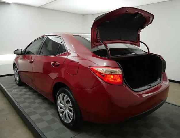 Photo of 2018 Barcelona Red Metallic Toyota Corolla