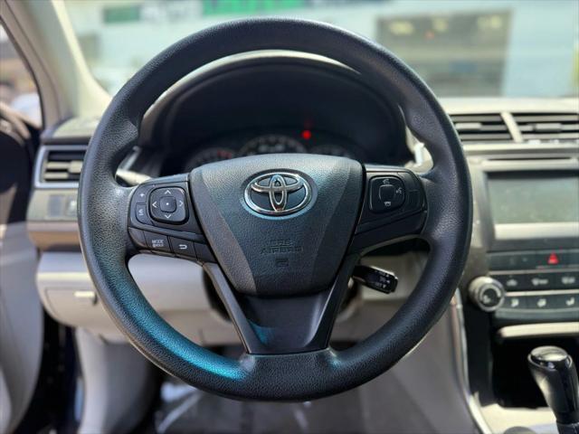 Photo of 2015 Attitude Black Toyota Camry