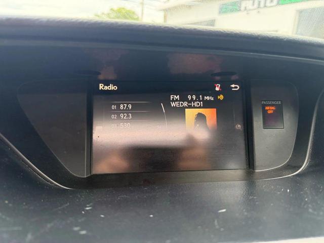 Photo of 2016 Silver Lexus ES 350