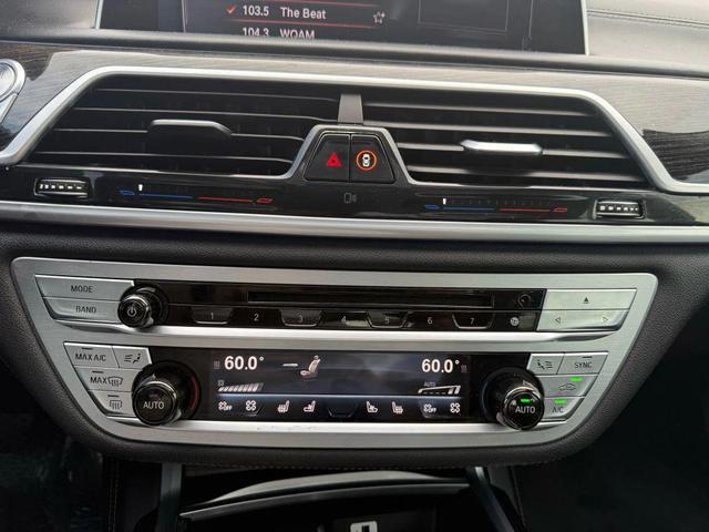 Photo of 2016 Black BMW 740
