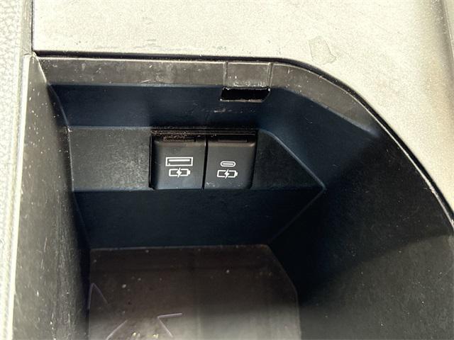 Photo of 2023 Ice Toyota Camry