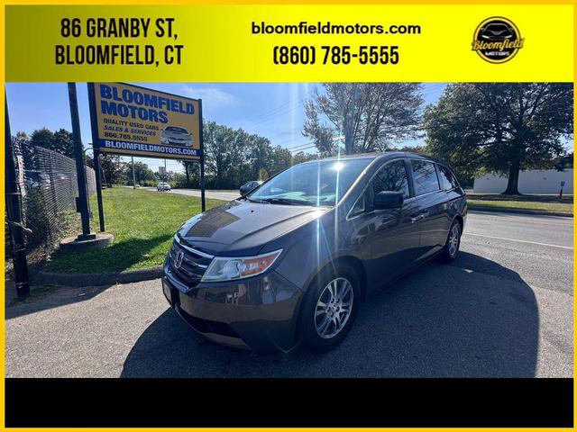 Photo of 2013 Polished Metal Metallic Honda Odyssey