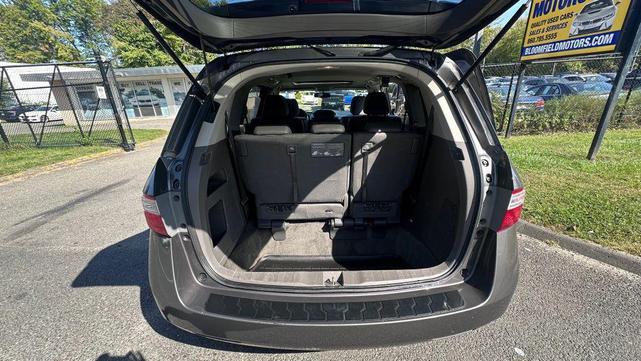Photo of 2013 Polished Metal Metallic Honda Odyssey