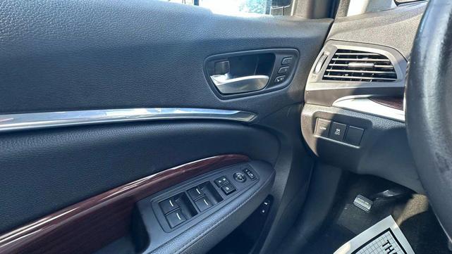 Photo of 2014 Crystal Black Pearl Acura MDX