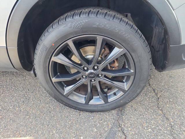 Photo of 2018 Ingot Silver Metallic Ford Explorer
