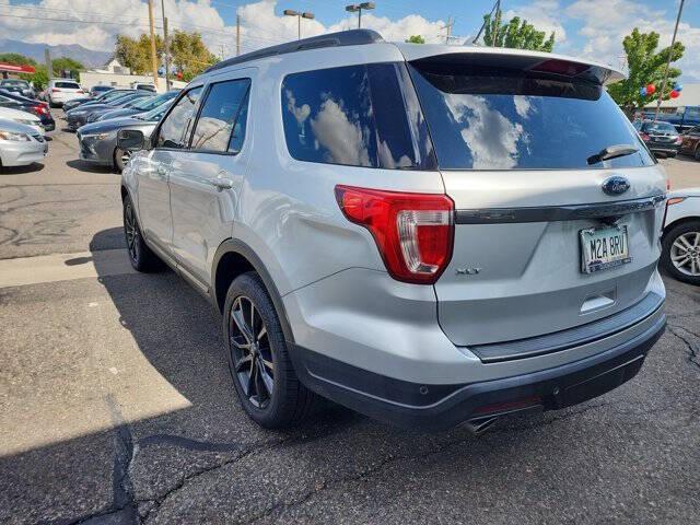Photo of 2018 Ingot Silver Metallic Ford Explorer