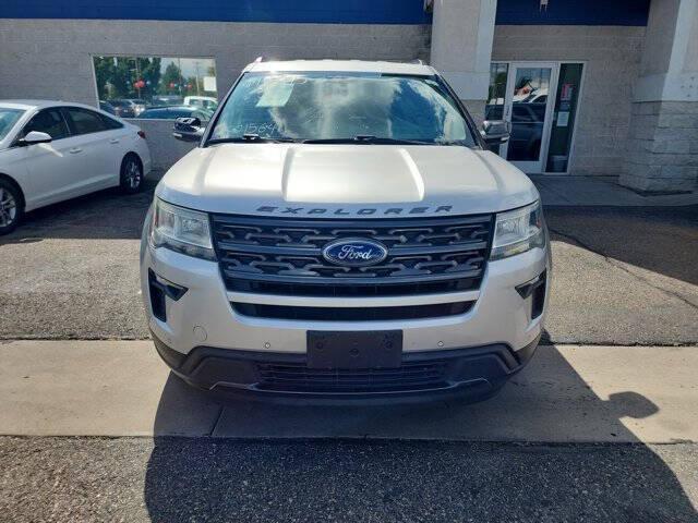 Photo of 2018 Ingot Silver Metallic Ford Explorer