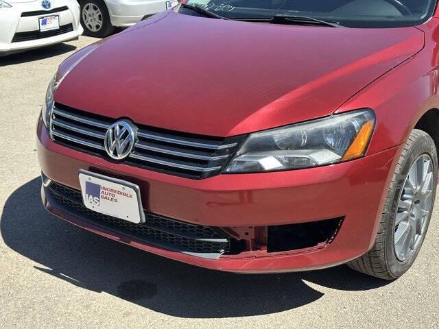 Photo of 2015 Fortana Red Volkswagen Passat
