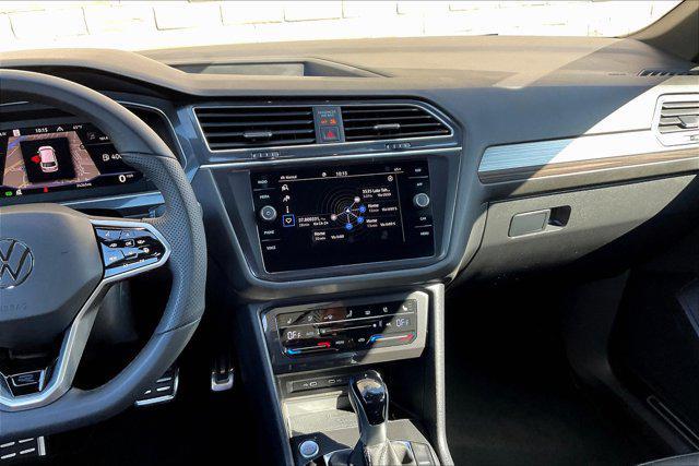 Photo of 2022 Atlantic Blue Metallic Volkswagen Tiguan