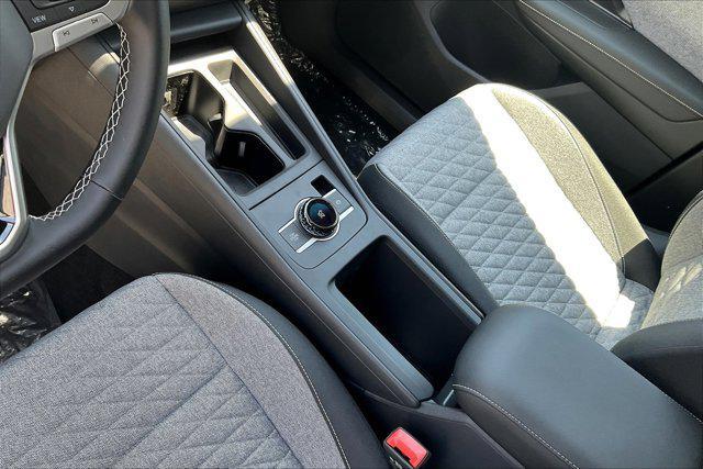 Photo of 2025 Platinum Gray Metallic Volkswagen Tiguan