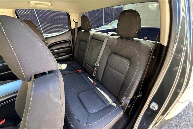 Photo of 2015 Cyber Gray Metallic GMC Canyon