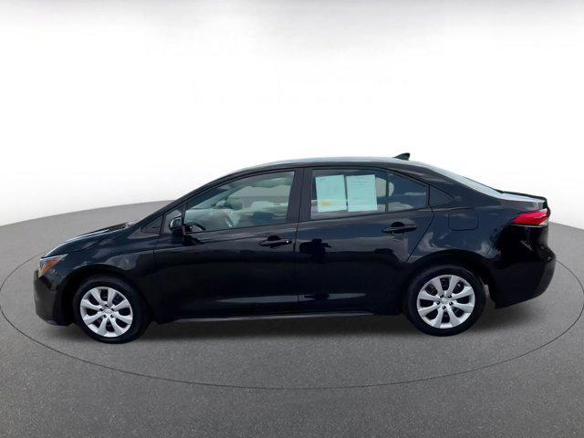 Photo of 2024 Midnight Black Metallic Toyota Corolla
