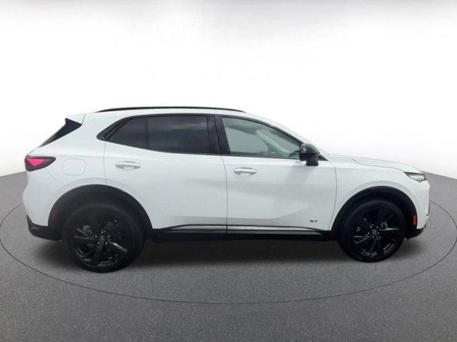 Photo of 2024 Summit White Buick Envision