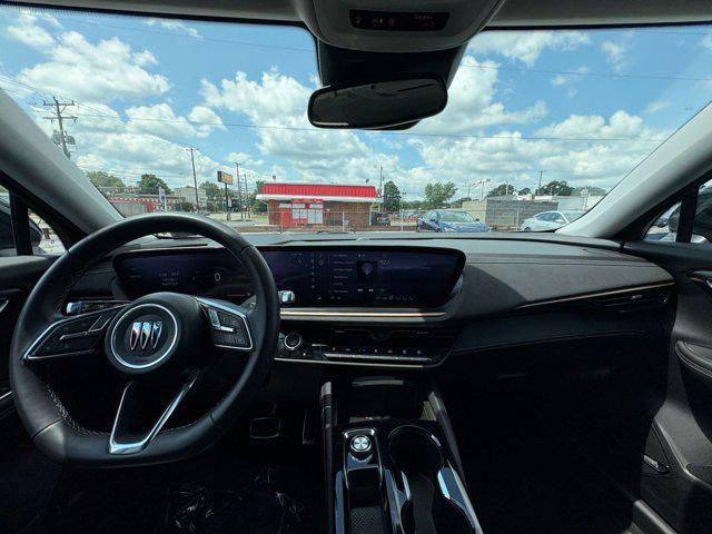 Photo of 2024 Summit White Buick Envision