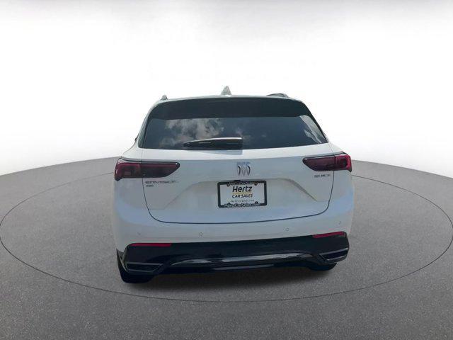 Photo of 2024 Summit White Buick Envision