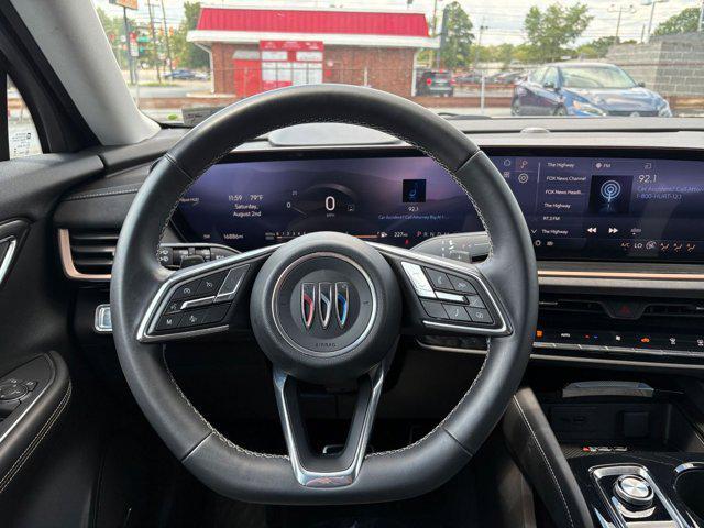 Photo of 2024 Summit White Buick Envision