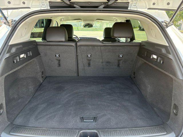 Photo of 2024 Summit White Buick Envision