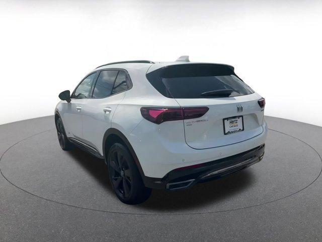Photo of 2024 Summit White Buick Envision