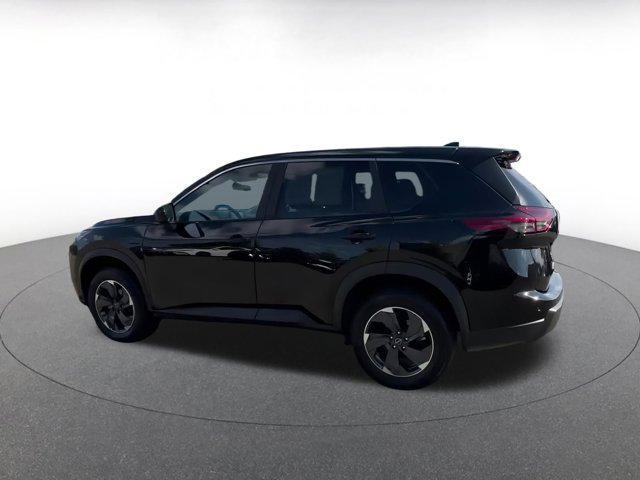 Photo of 2024 Super Black Nissan Rogue