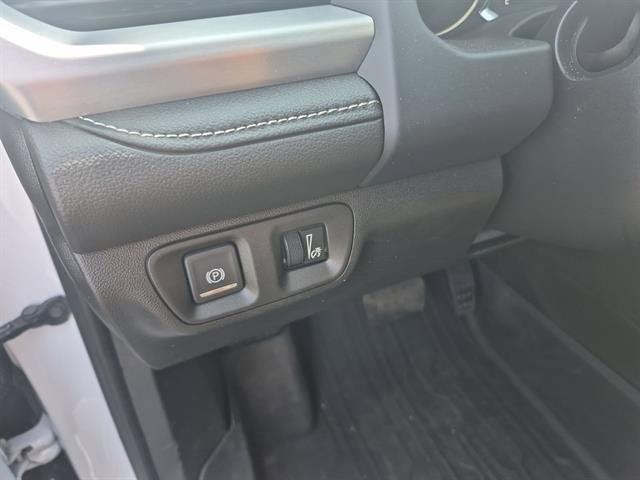 Photo of 2023 Summit White GMC Acadia