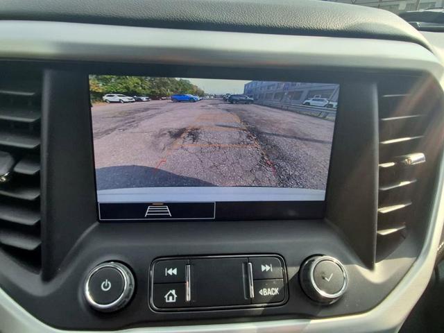 Photo of 2023 Summit White GMC Acadia
