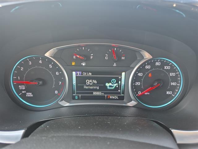 Photo of 2019 Iridescent Pearl Tricoat Chevrolet Traverse