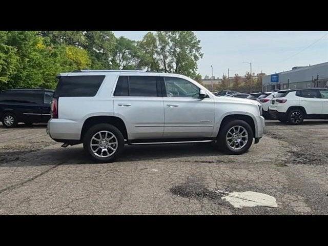 Photo of 2020 Quicksilver Metallic GMC Yukon