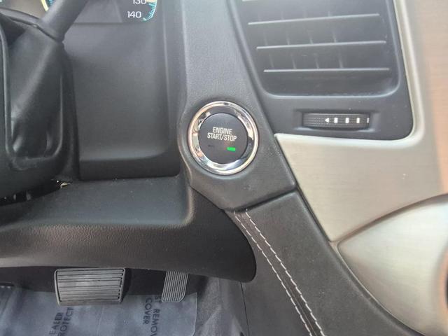 Photo of 2020 Quicksilver Metallic GMC Yukon