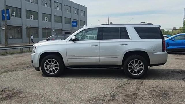 Photo of 2020 Quicksilver Metallic GMC Yukon