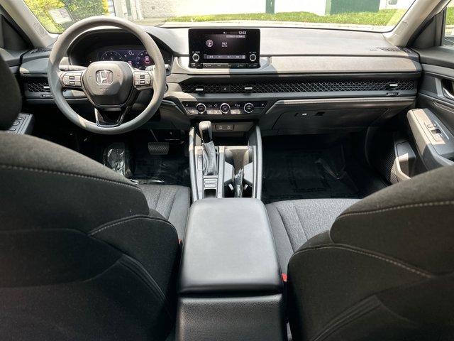 Photo of 2023 Platinum White Pearl Honda Accord