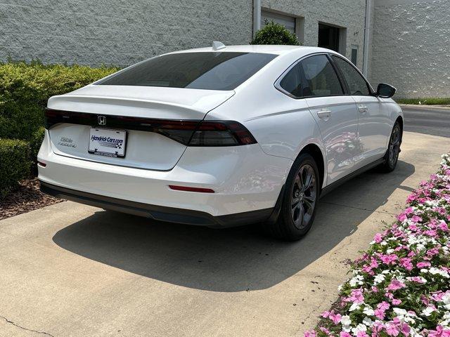 Photo of 2023 Platinum White Pearl Honda Accord