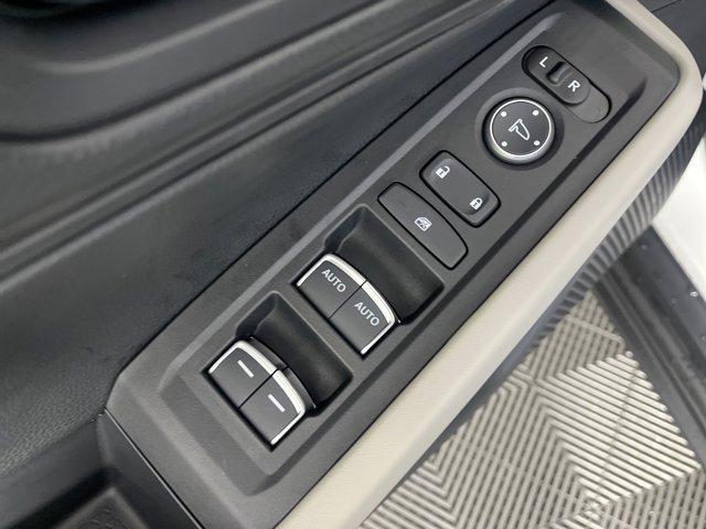Photo of 2025 Platinum White Pearl Honda Accord