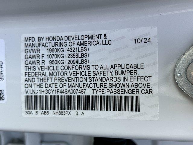 Photo of 2025 Platinum White Pearl Honda Accord