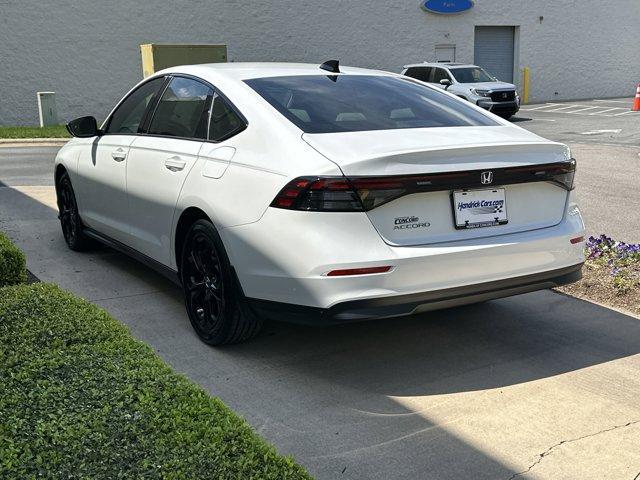 Photo of 2025 Platinum White Pearl Honda Accord