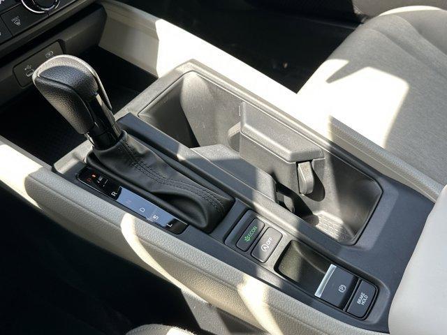 Photo of 2025 Platinum White Pearl Honda Accord