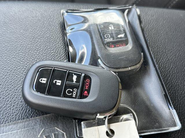 Photo of 2024 Crystal Black Pearl Honda CR-V