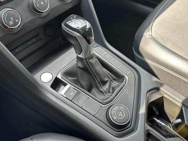 Photo of 2022 Pure White Volkswagen Taos