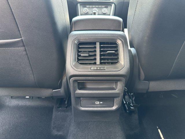 Photo of 2022 Pure White Volkswagen Taos